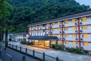 峨眉山游记图文-峨眉山低山区游览更合适的入住酒店