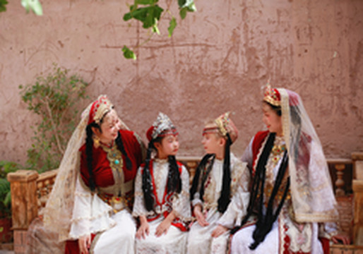 那拉提旅游风景区游记图片] 带玥去旅行 大小姐妹新疆游