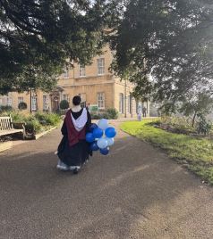 贝尔法斯特游记图文-不一样的2025年春节-去英国参加女儿的毕业典礼