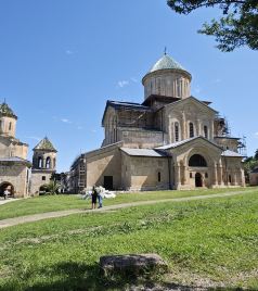 库塔伊西游记图文-《40天悠游高加索三国，发现异域别样风景》（10） —— 格鲁吉亚・库塔伊西