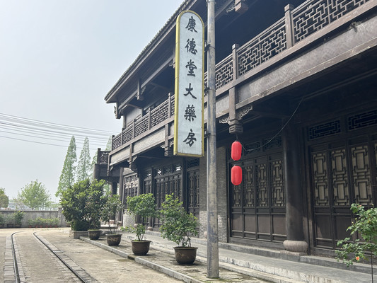 湖州影视城定向追踪挑战赛,激发团队潜能!
