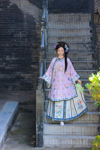 慢行平遥|观古城晨曦、品晋商遗韵、寻平遥烟火