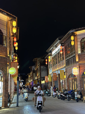 半城烟火半城浪漫,拥抱福建最有电影脸的地方!