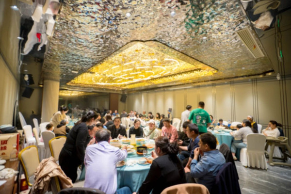 年终聚首来水街,以美食之名,感谢生活中所有出镜人员~