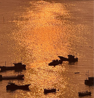 “七五团”浙江行（九） （霞浦东壁的海水是金色的）