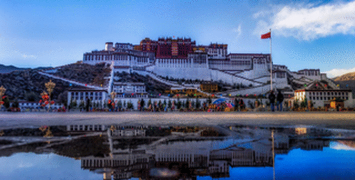 青春没有售价，火车直达拉萨