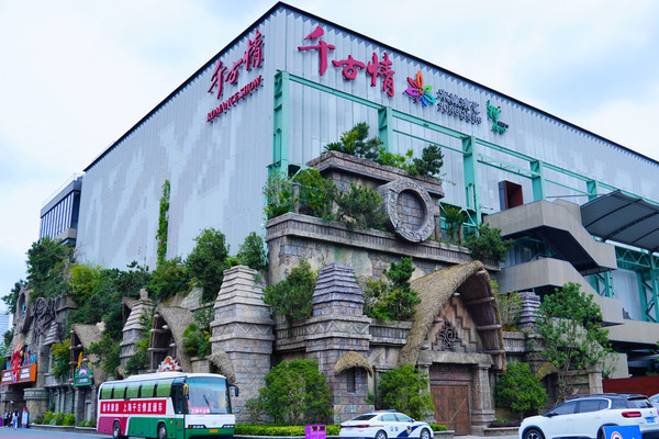 探索一个令人颠覆想象的全新景区——上海千古情