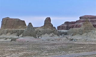 2023秋游新疆（7）下篇—乌尔禾世界魔鬼城