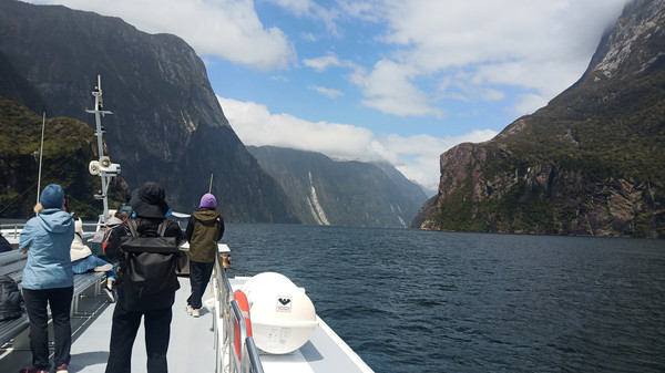 大洋洲看海观湖首选新西兰和澳大利亚地广人稀环保景美消费高