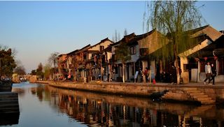 杭州周边这座古镇,处三省交界之处,历史悠久景点众多不输乌镇