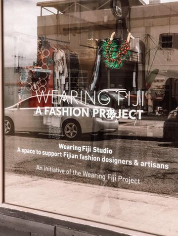 建议五一去斐济旅游的少带衣服，本土设计师太香了！