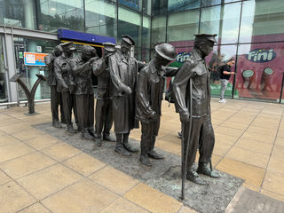 2024年英国的夏天，湖光山色与历史人文大赏-曼彻斯特和利物浦，翻动历史书的一角