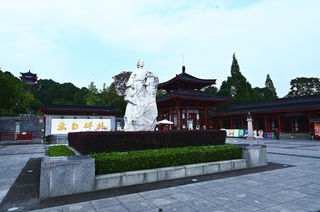 寻访诗仙故里  感受诗意江油