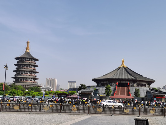 洛阳丽景门、应天门、国花园、白马寺一日游