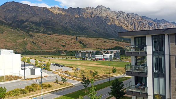 大洋洲看海观湖首选新西兰和澳大利亚地广人稀环保景美消费高