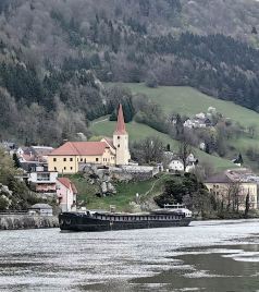 施皮茨游记图文-云游四海（1894）维京多瑙河游轮之九：施皮茨