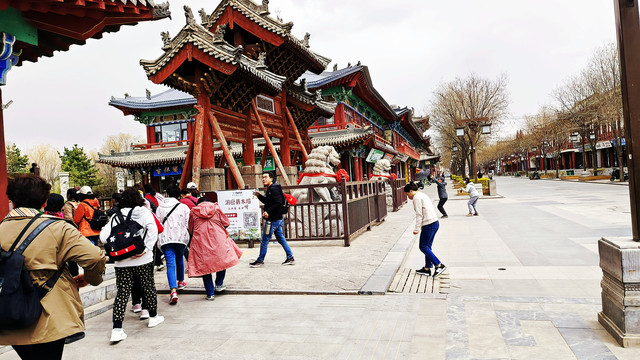 佛宫寺释迦塔 比肩比萨斜塔 埃菲尔铁塔 为世界最高纯木奇塔