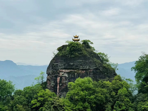 十年走中国系列之二:安徽休宁齐云山