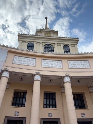 昆明Citywalk宝藏站！云南美术馆逛展指南✨