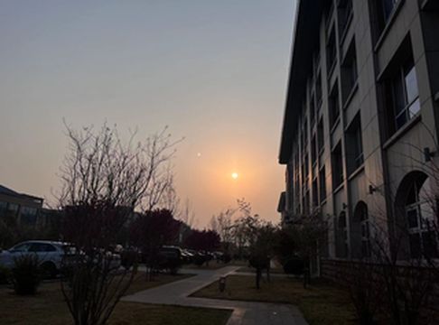 春暖花开，相约蓝海御华