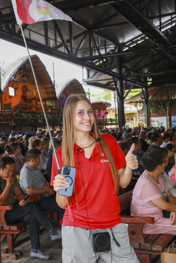 哇，这个俄罗斯美女中文讲得真好