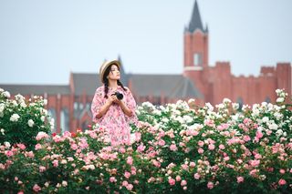 五月的绵竹中国玫瑰谷才是浪漫天花板!