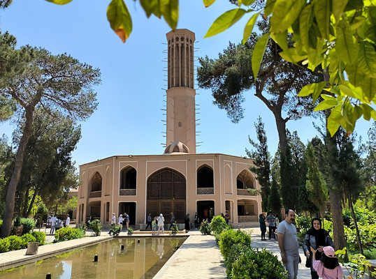 伊朗旅游：漫步第七大城市亚兹德（图）下