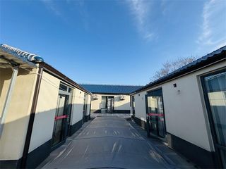 大连獐子岛景红小院民宿包吃包住管三餐吃海鲜附近就是金沙滩！