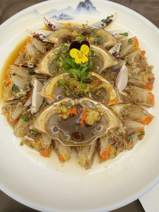 在深圳吃到了最好吃的生腌膏蟹