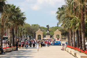 马耳他游记图文-在“地中海心脏”之称的马耳他首都瓦莱塔的游玩