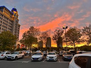 一路春光，乘风而行，打卡最美蓝海酒店