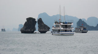 从桂北崇山到北海之滨~第五集 从凭祥友谊关到越南河内及下龙湾