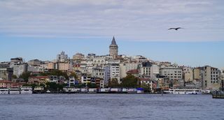 体验伊斯坦布尔的欧亚生活