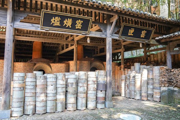景德镇旅游攻略_景德镇雕塑瓷厂游玩_景德镇学院