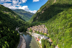 达古冰川风景名胜区游记图片] 🏔️达古冰川藏寨，治愈感拉满？​