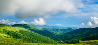win壁纸之北疆-大兴安岭最高峰黄岗峰