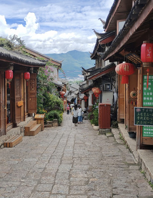 趁着年轻,去有阳光的地方(丽江)