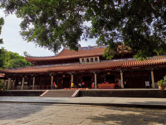 从钟楼到开元寺，爱上这有历史又能逛吃的西街