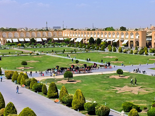 伊朗旅游：寻访第三大城市伊斯法罕（图）中