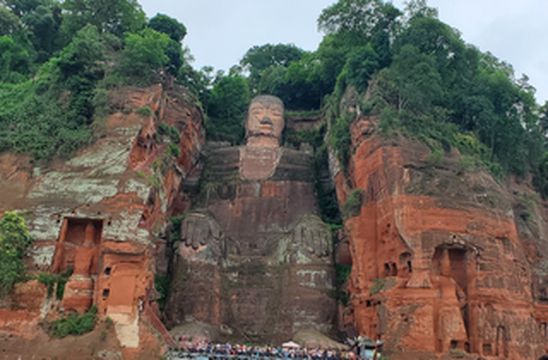 峨眉乐山2日拜佛游纪行