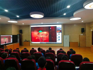 汶川× 金沙博物馆 | 跨越山河传文明，汶川学子 “云探” 古蜀辉煌~