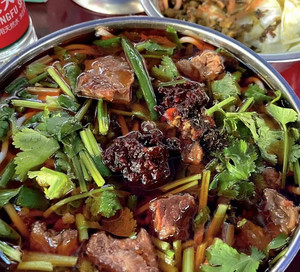 米易游记图文-超级美味的米易红烧牛肉米线
