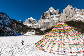 坐着高铁去香格里拉 再见我心中的日月城