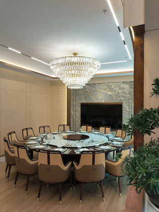 雅致空间，精致潮味——峪园酒家