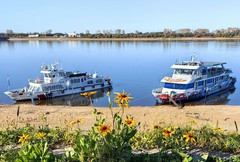 萝北游记图片] 云游四海（1845）东北边境行之二十二：名山沿江公园