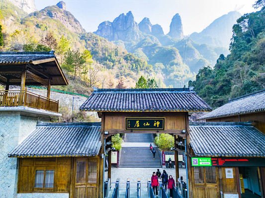 假期浙江台州周末游,在神仙居感受云海山川