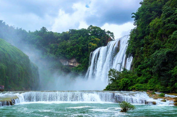 贵州春日自驾：邂逅喀斯特的极致浪漫​