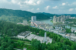 追风去金寨，体验大别山里的清凉