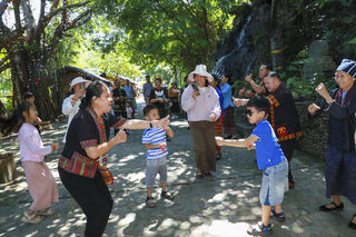 槟榔谷:打造原生态黎家小院生活文化圈