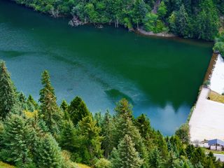 夏天没过够，达古冰川的秋天又来cue我了